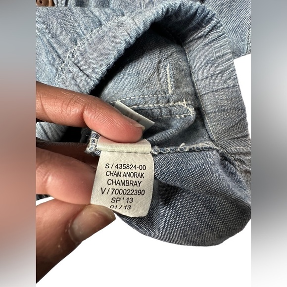 Baby GAP Chambray Pull Over Jacket with Hood Size 0-6 months - Picture 7 of 10